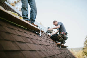 Local Roofers in Surfside, CA